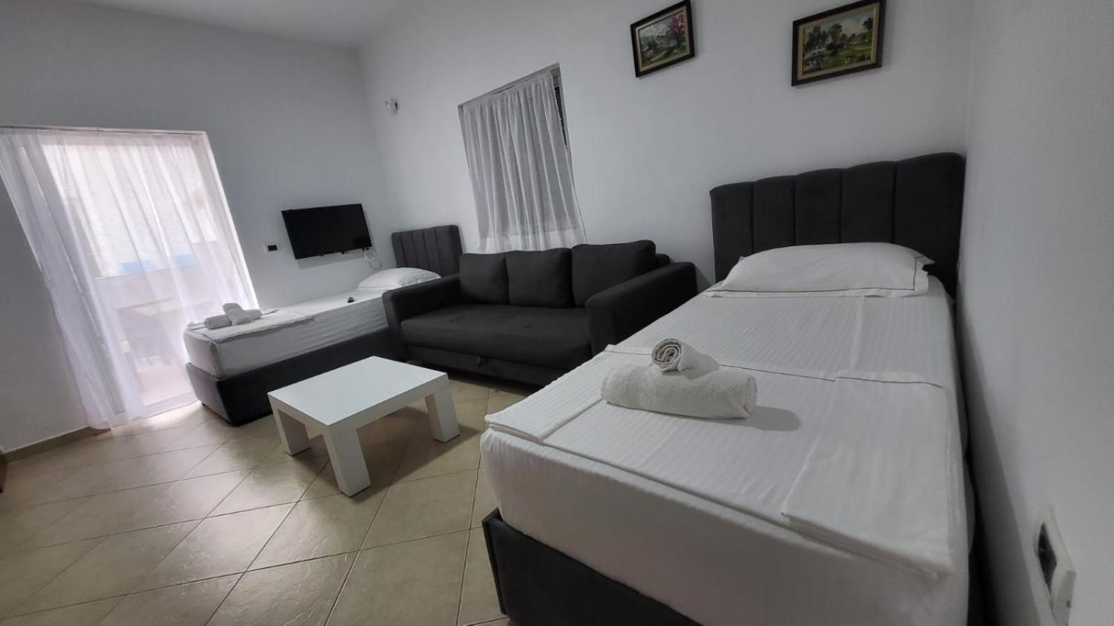 Vila Era Ksamil Buitenkant foto